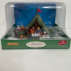 2010 Lemax Backyard Camping Tent Fire Dog Christmas Village Figurine